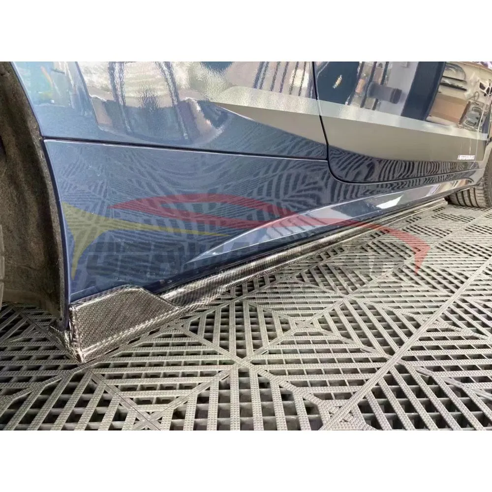2021  BMW 4-Series Carbon Fiber V Style Side Skirts | G22/G23