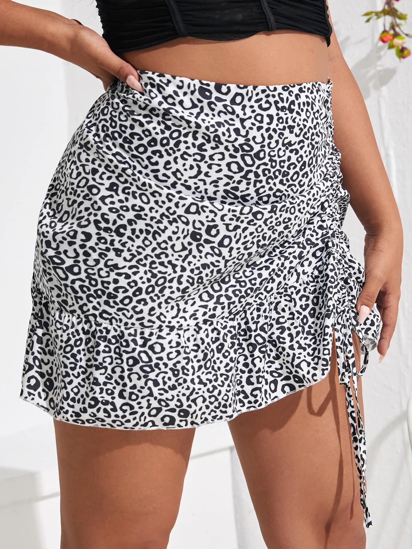 All Over Print Zipper Short Plus Size Skirt