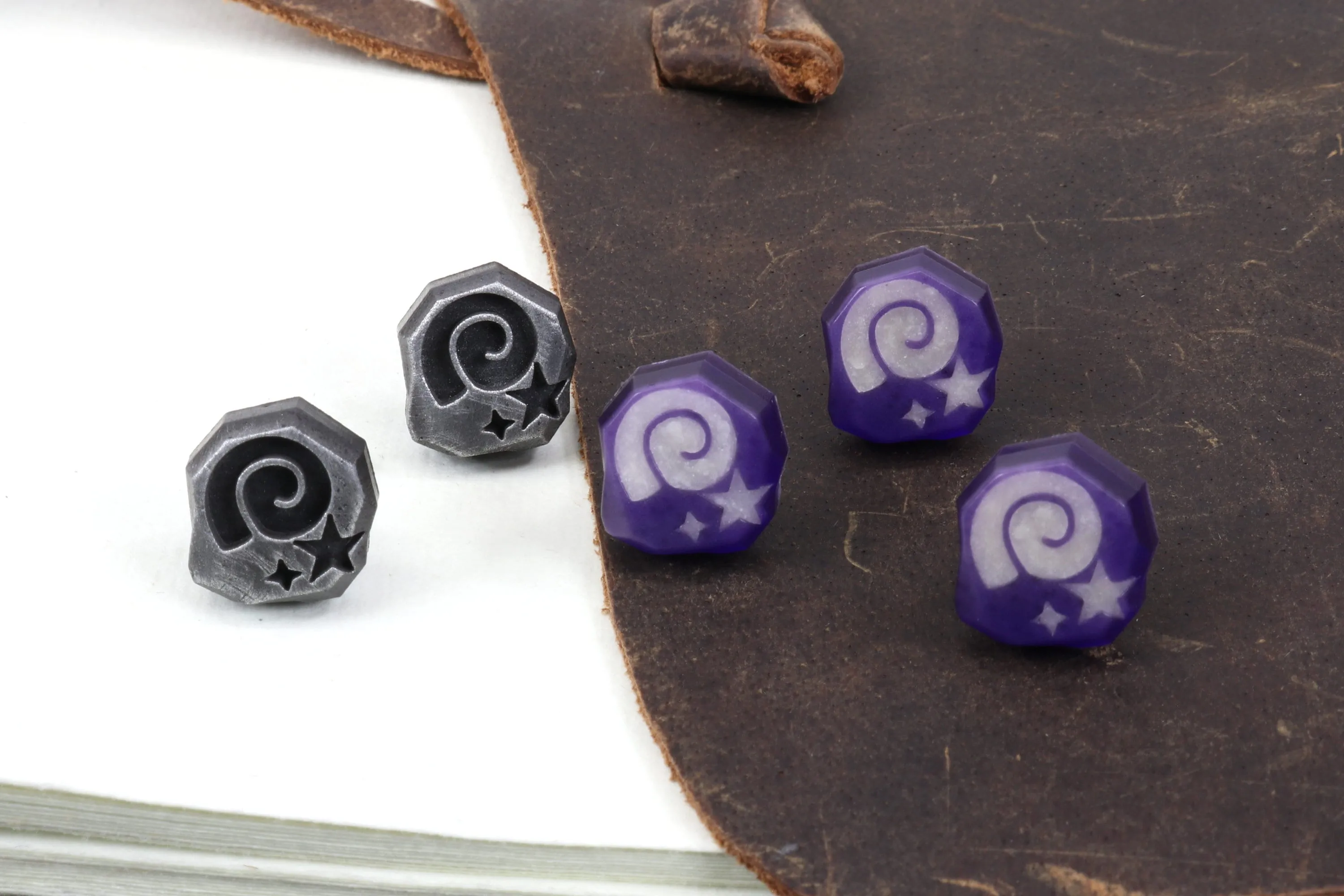 Fossil Earrings Pair - Animal Crossing