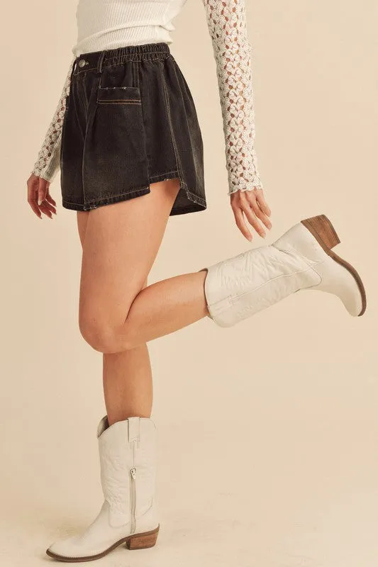 Frayed Hem Elastic Waist Denim Shorts