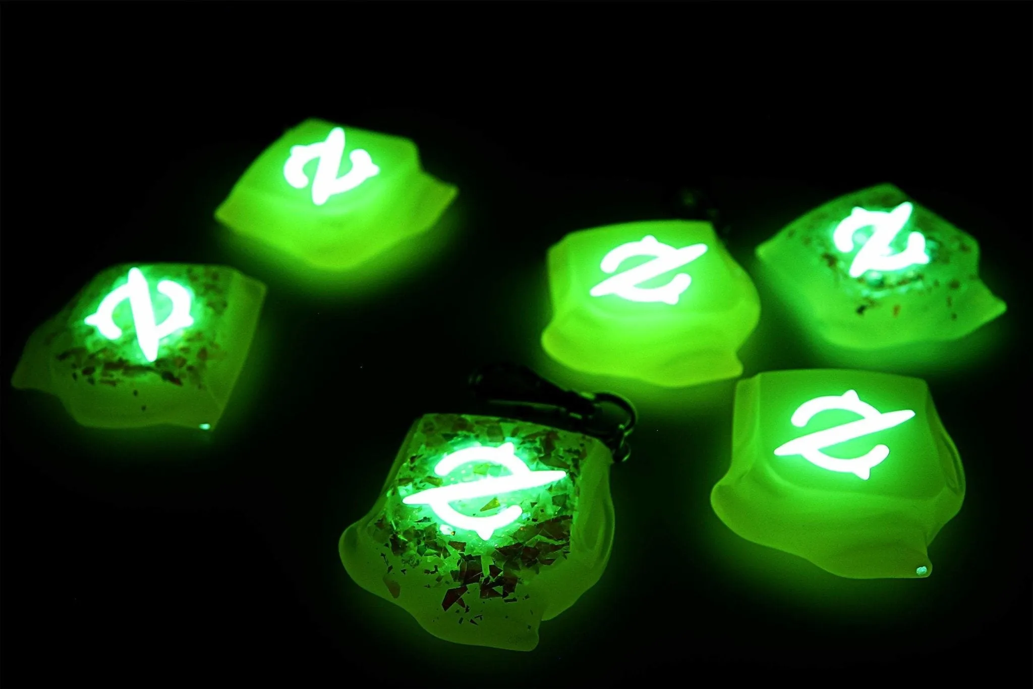 Gunbreaker Clear Glow in the Dark Job Stone - FFXIV