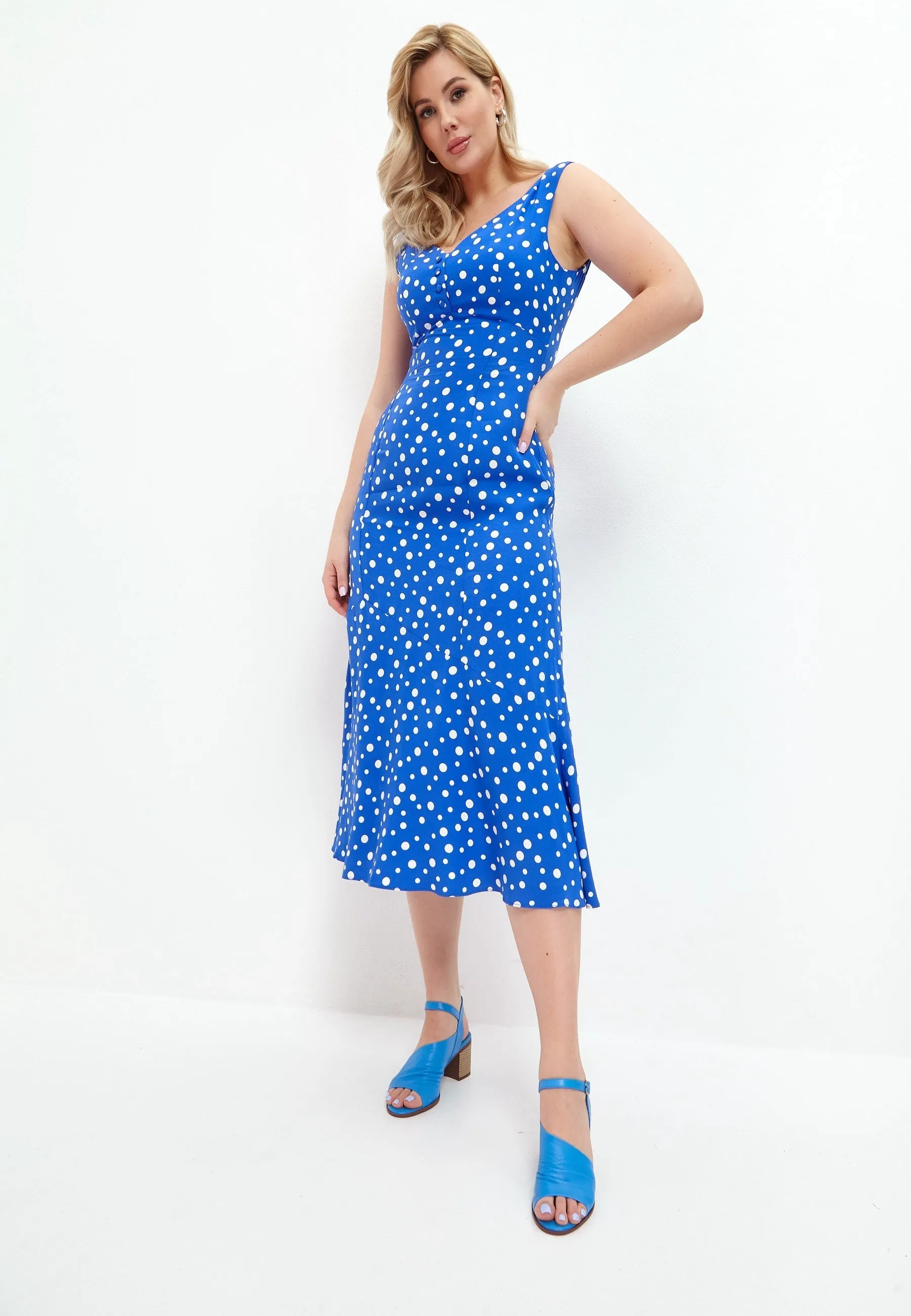 Leather Block Heeled Sandals - Blue