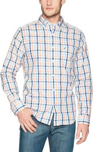 Nautica Men's Wrinkle Resistant Long Sleeve Button Front Shirt