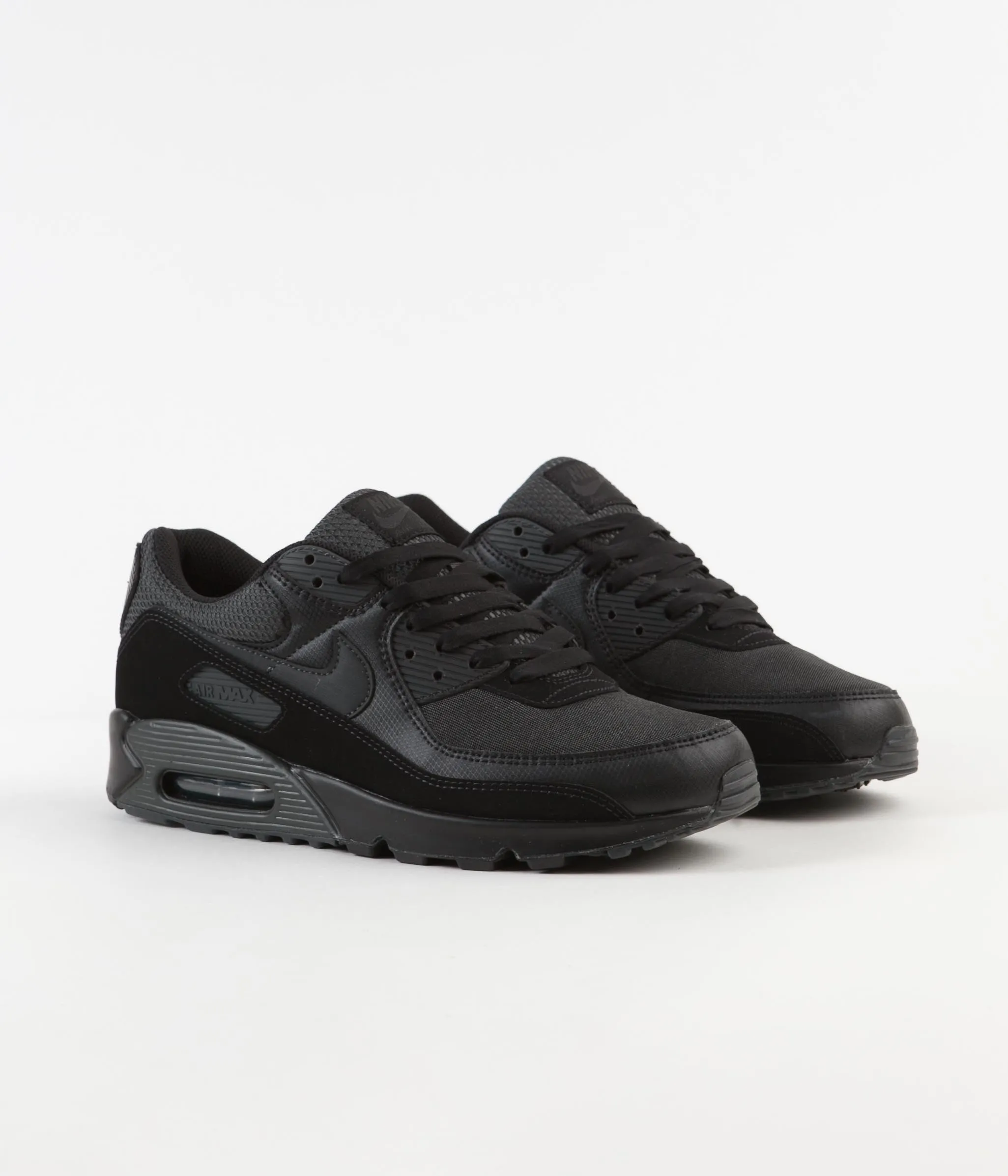 Nike Air Max 90 Shoes - Black / Dark Smoke Grey - Black