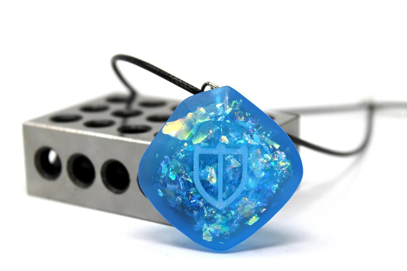 Paladin Twinkle Glow in the Dark Job Stone - FFXIV