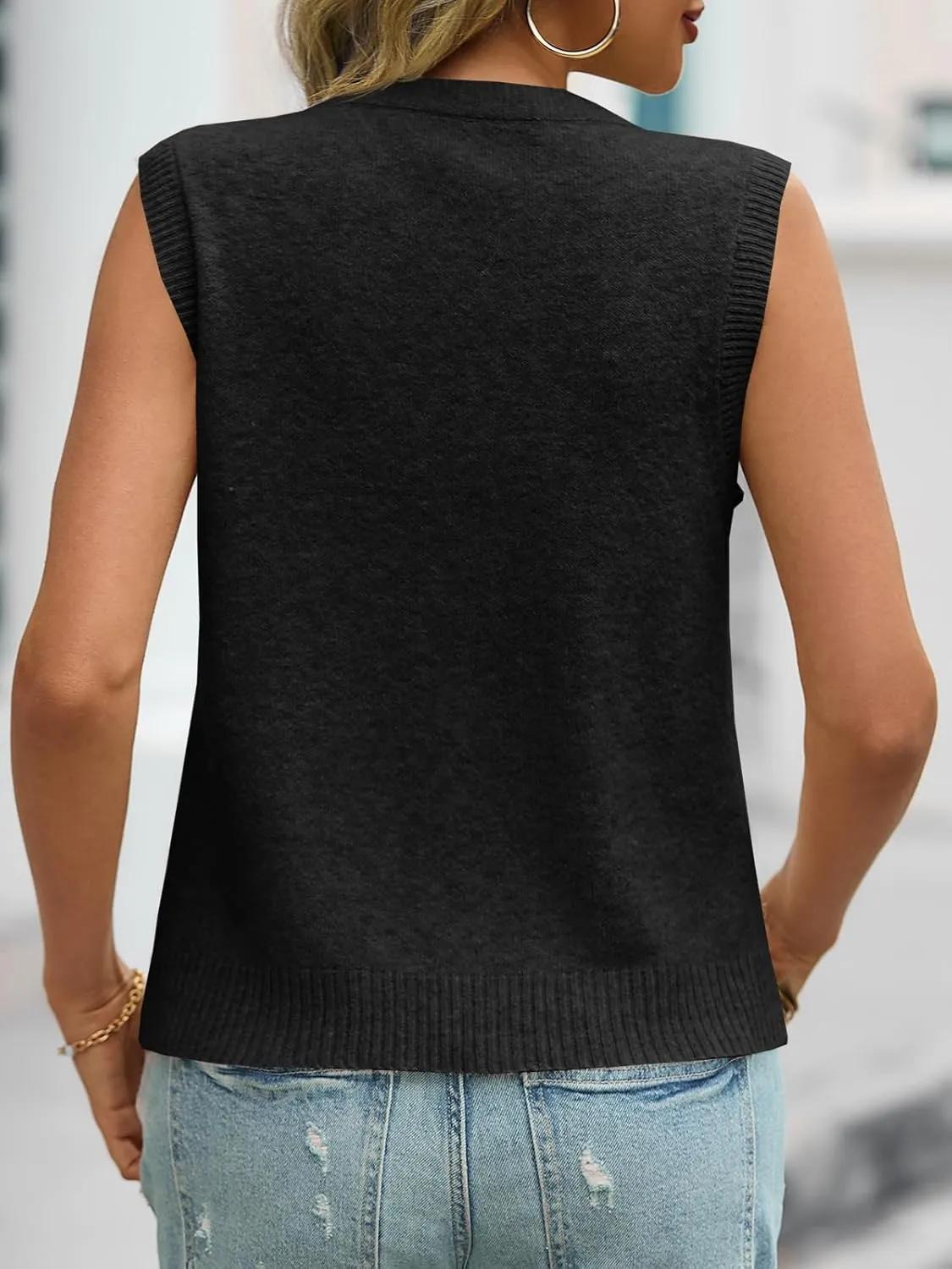 Saodimallsu Womens Sleeveless Sweater Vest Summer Casual Cap Sleeve Crew Neck Loose Knit Lightweight Pullover Tank Tops