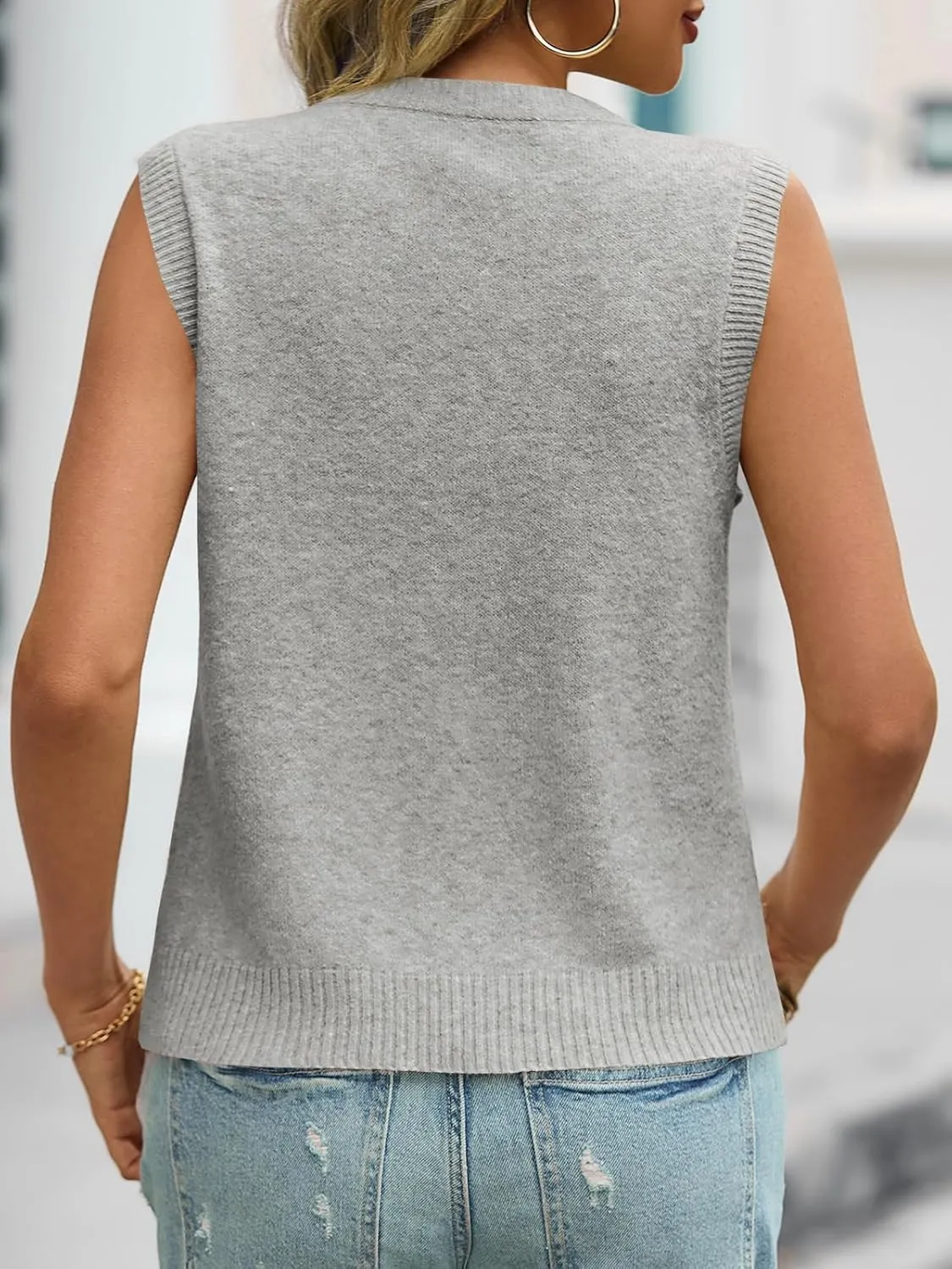 Saodimallsu Womens Sleeveless Sweater Vest Summer Casual Cap Sleeve Crew Neck Loose Knit Lightweight Pullover Tank Tops