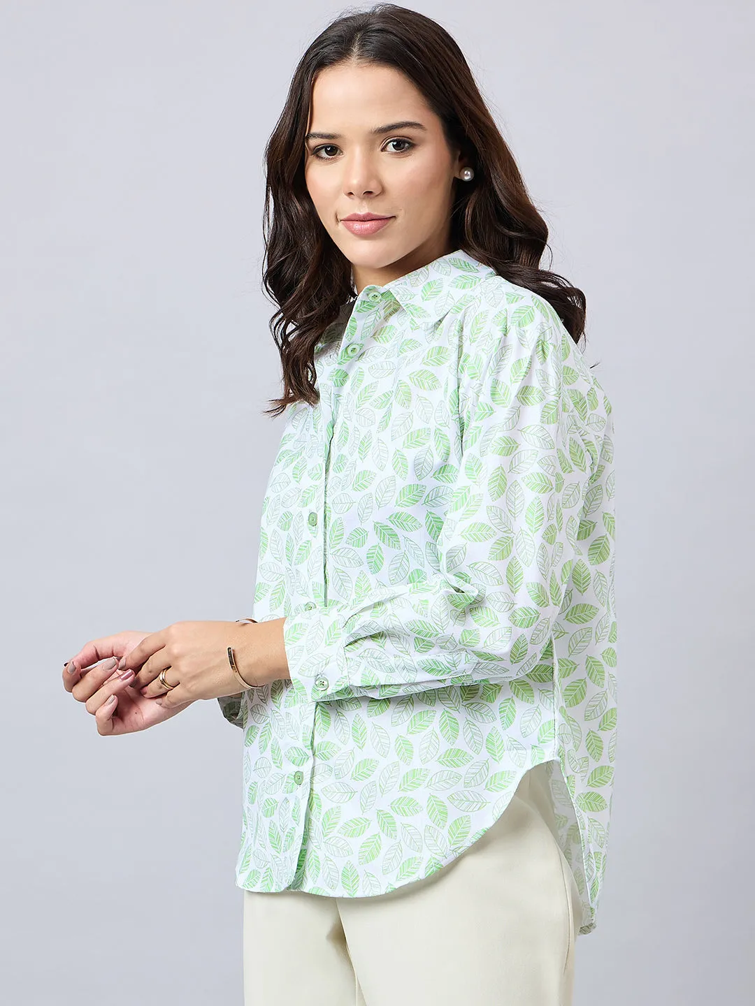 Style Quotient Women Printed Oversize Shirt with Full sleeves
