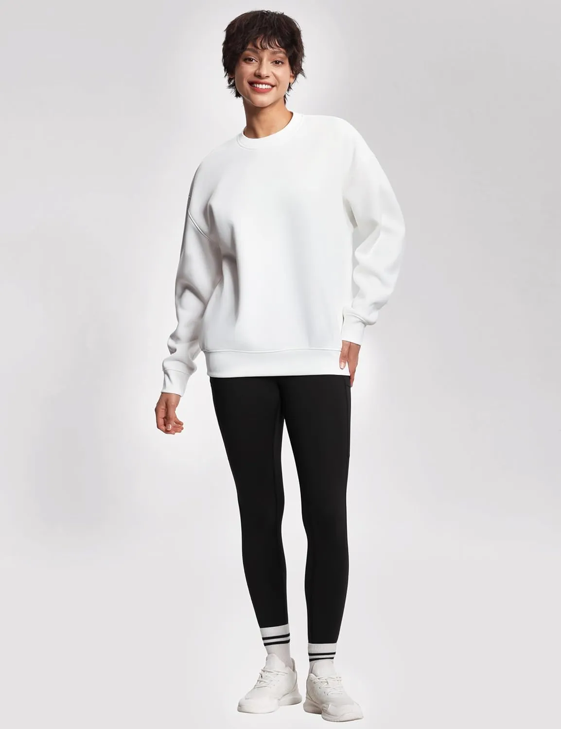 THE GYM PEOPLE Women's Soft Oversized Sweatshirt Crewneck Loose fit Lightweight Pullover Tops