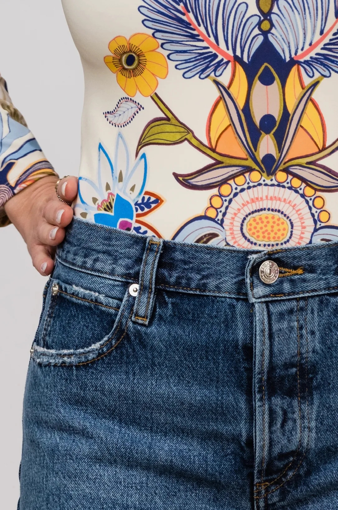 The Hang Denim Short