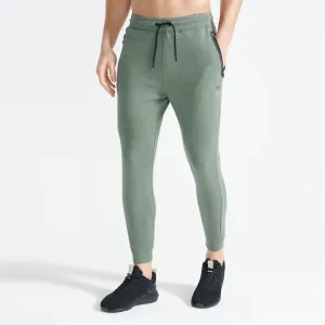 Training Gymtech Joggers (Military Duck)