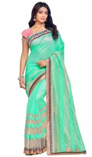 Vastreeni This charming coral and cream silk saree is an enchanting piece to restyle your senses saptrangi