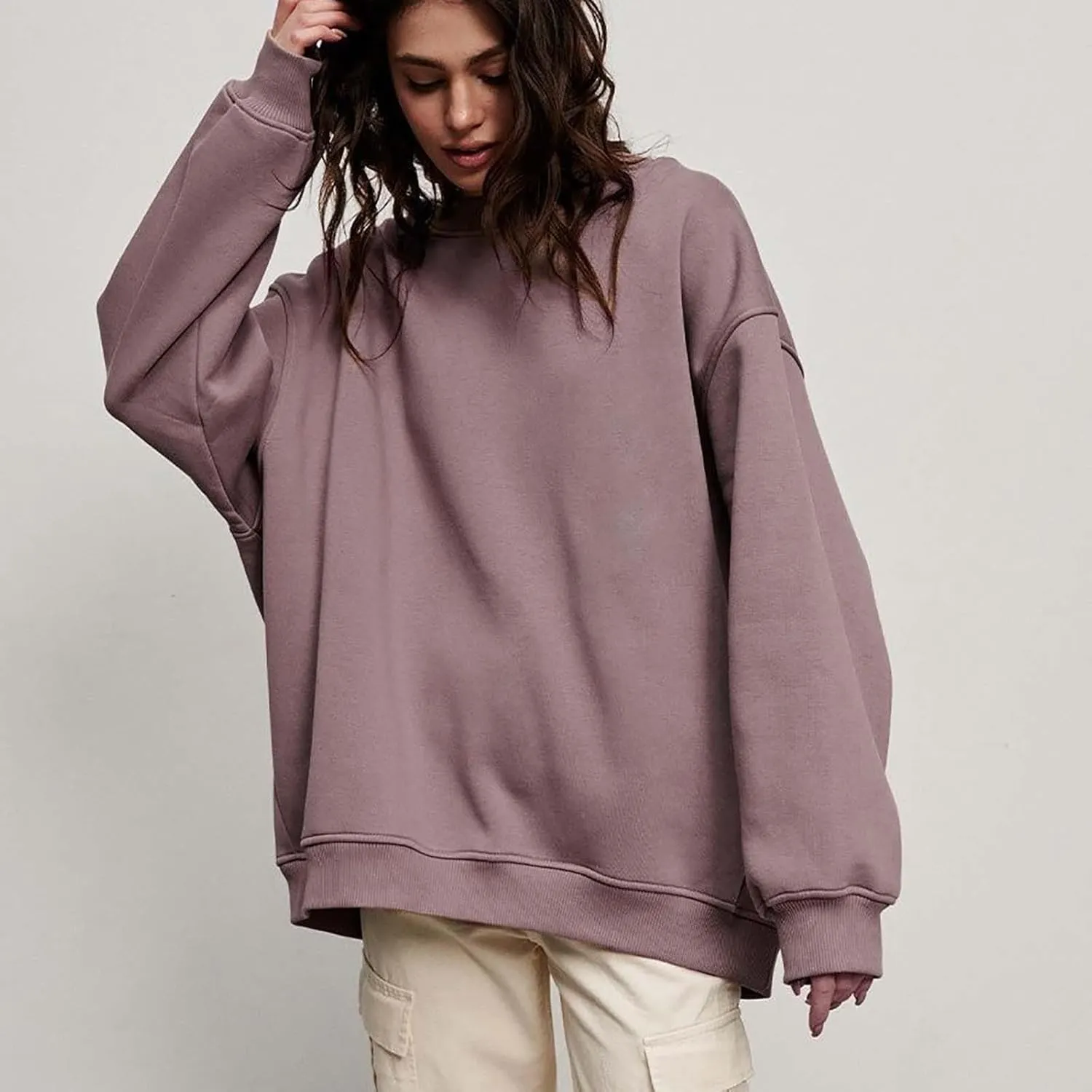 Womens Crew Neck Solid Color Sweatshirts Tops Long Sleeve Casual Pullover Cute Lightweight Loose Tops Fall Winter