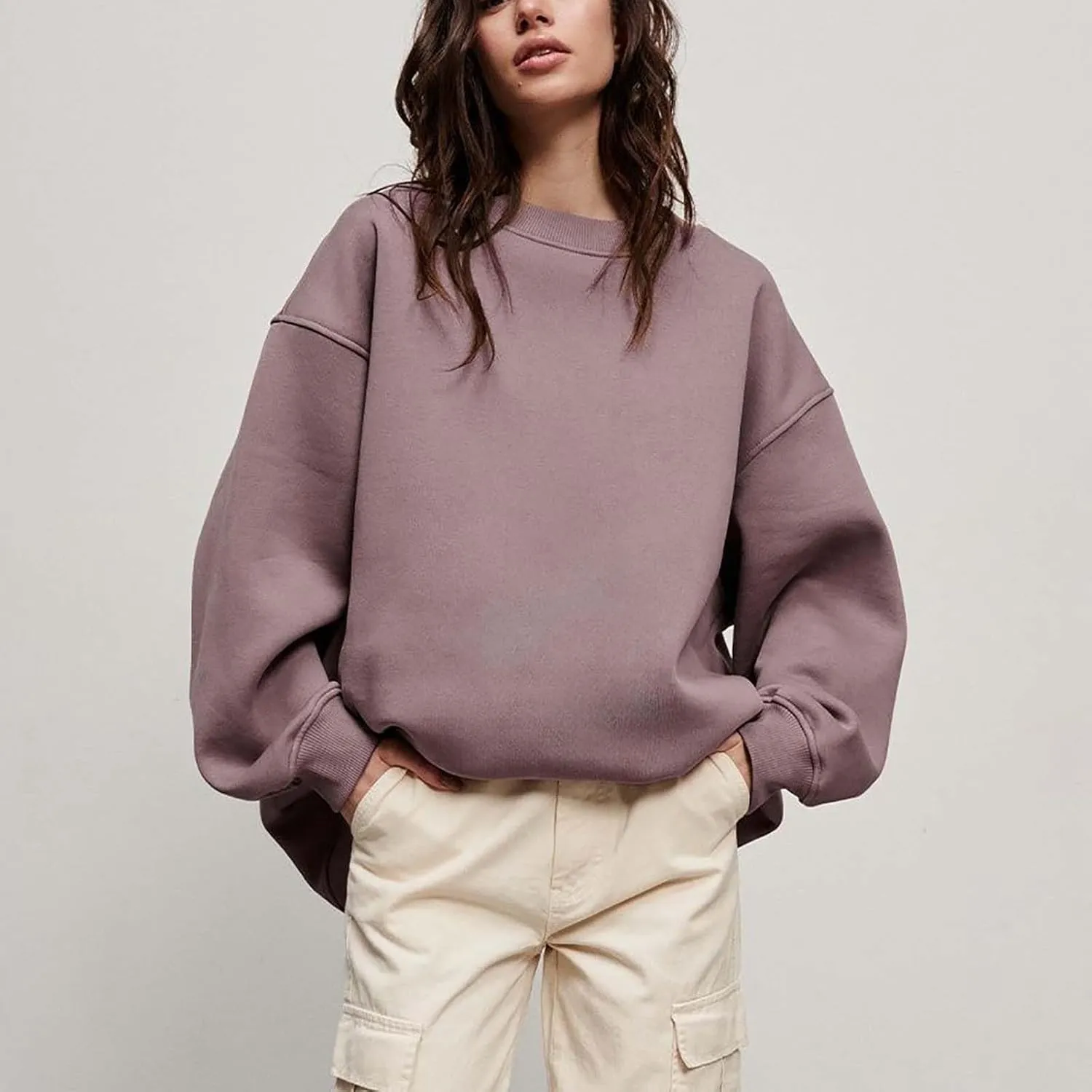 Womens Crew Neck Solid Color Sweatshirts Tops Long Sleeve Casual Pullover Cute Lightweight Loose Tops Fall Winter