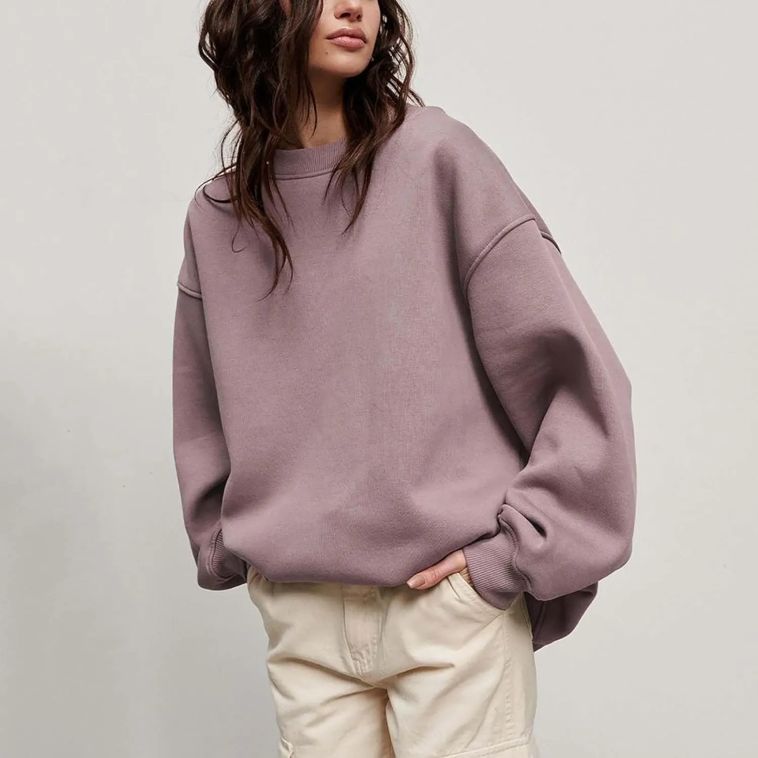 Womens Crew Neck Solid Color Sweatshirts Tops Long Sleeve Casual Pullover Cute Lightweight Loose Tops Fall Winter