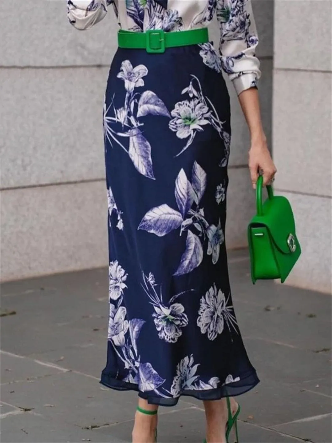 Women's Elegant Floral Print Elegant Like Silk Midi Skirt Sexy Lace Patchwork Satin Skirt