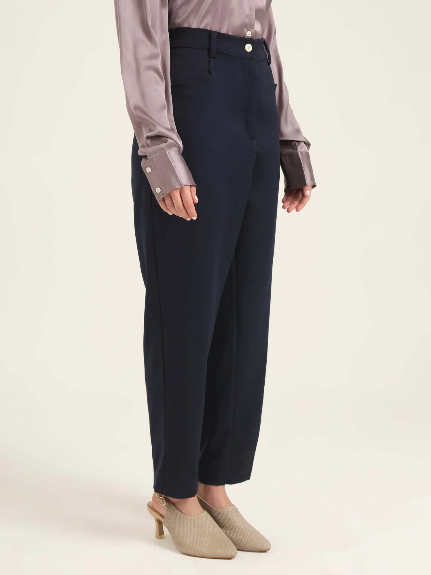 Women'S Luxury Banana Crepe Navy C Pant