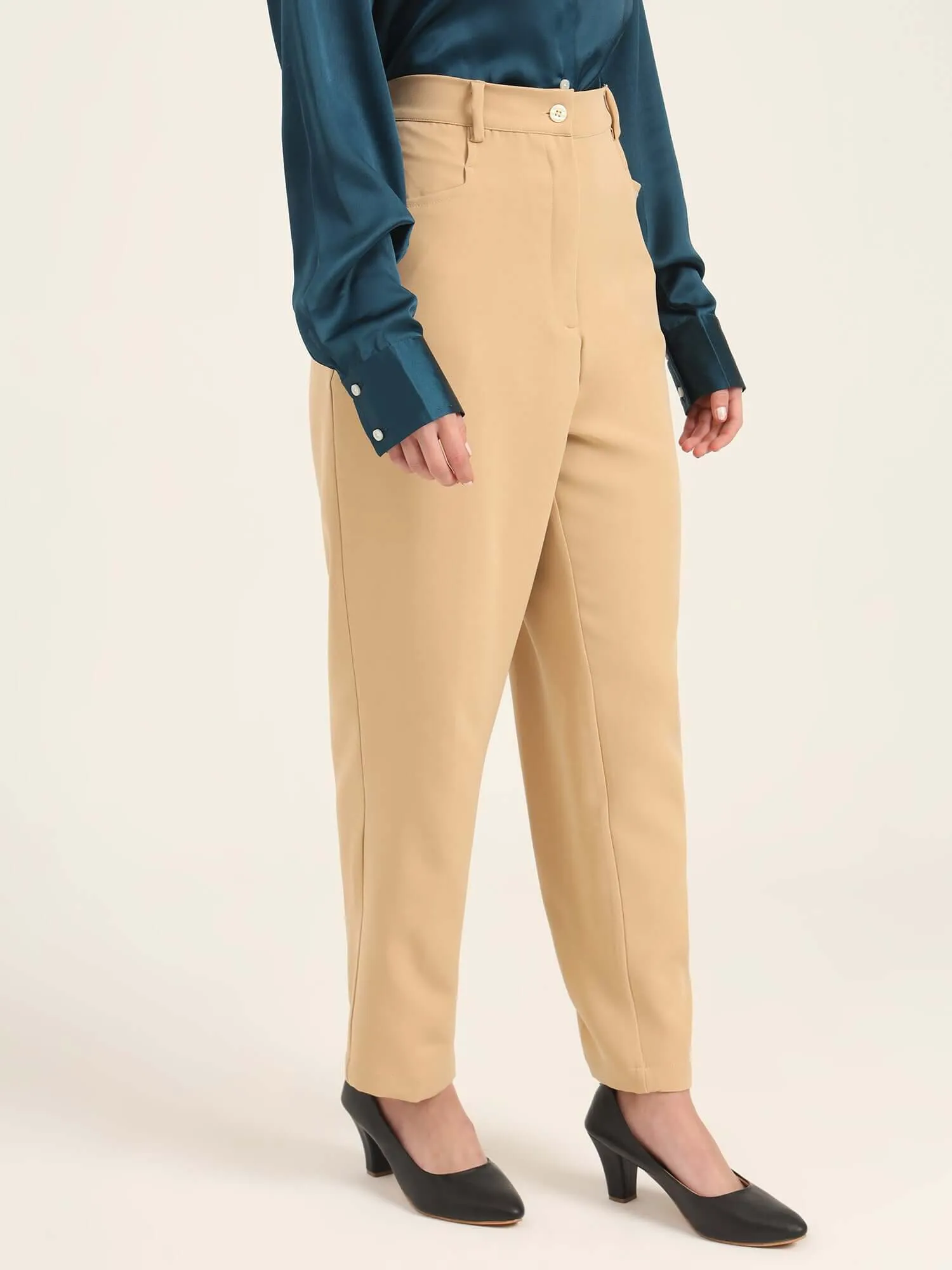 Women'S Luxury Banana Crepe Wheat C Pant