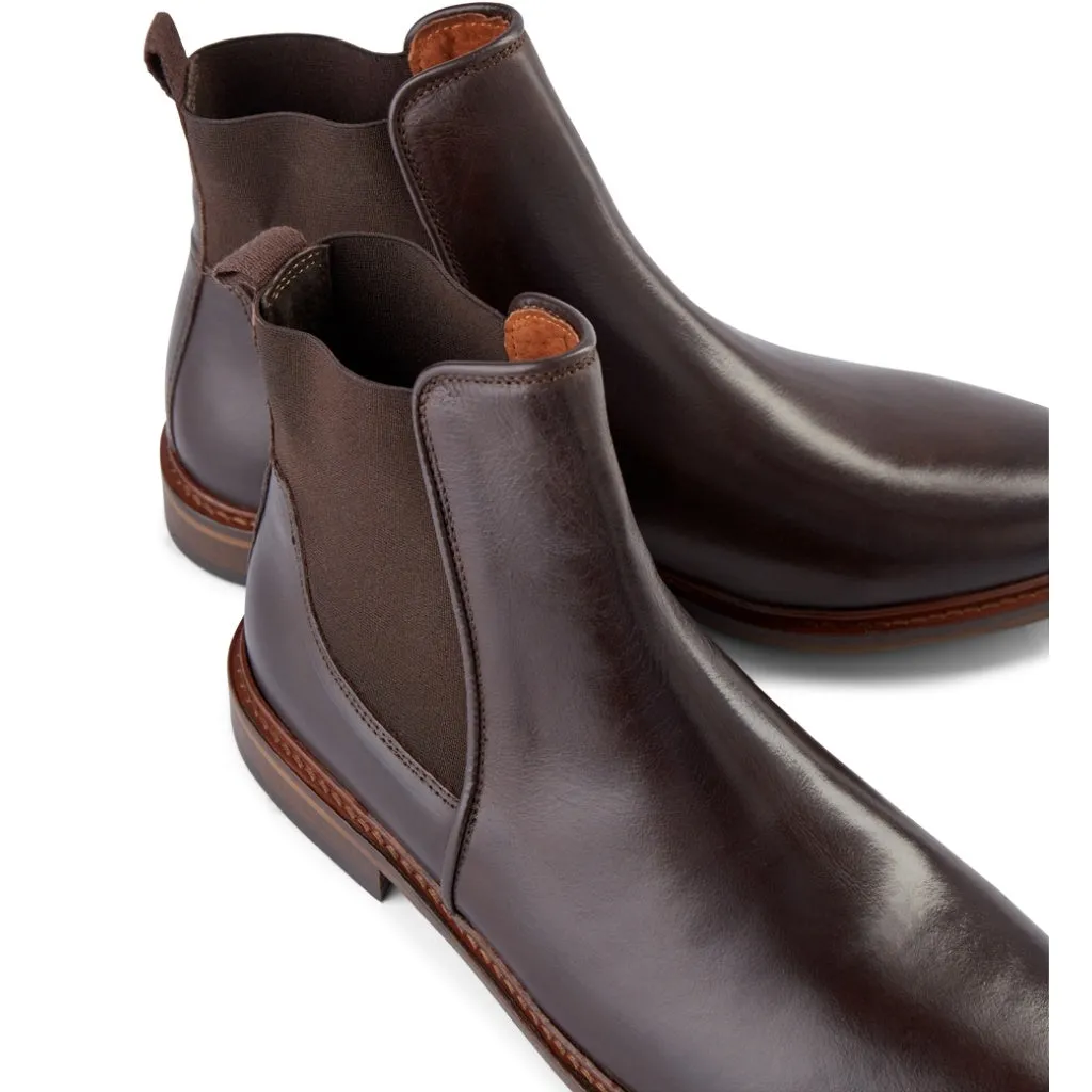 Wyatt Leather Chelsea Boot - BROWN